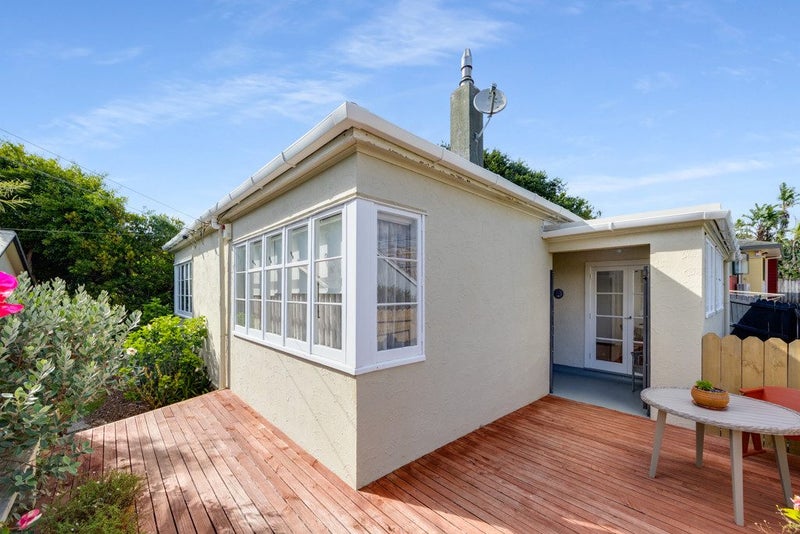 37 Duke Street, Mount Roskill, Auckland - Carousel 1