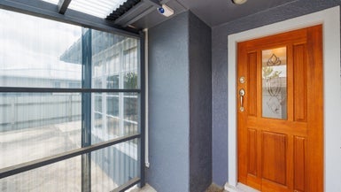 43 Manchester Street, Takaro, Palmerston North - Carousel 1