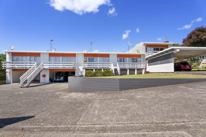 23 Orams Road, Manurewa, Manukau City, Auckland - Carousel 1
