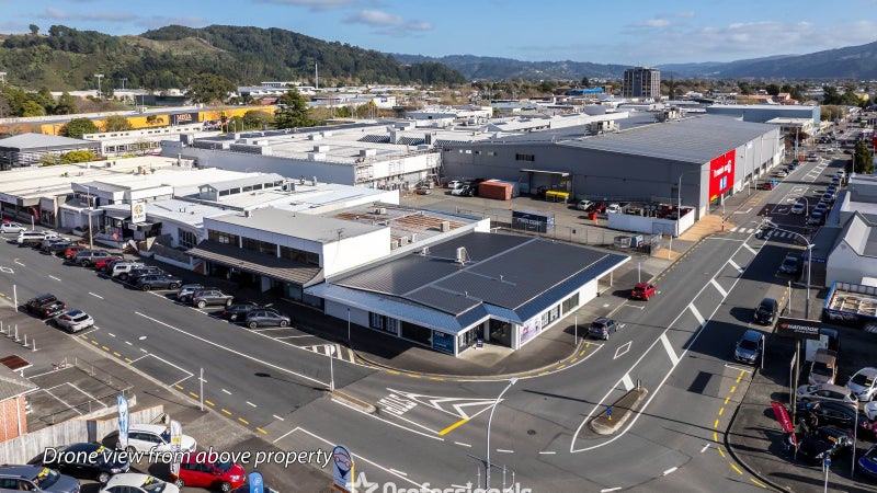 12D Cairo Street, Upper Hutt Central, Upper Hutt - Carousel 16