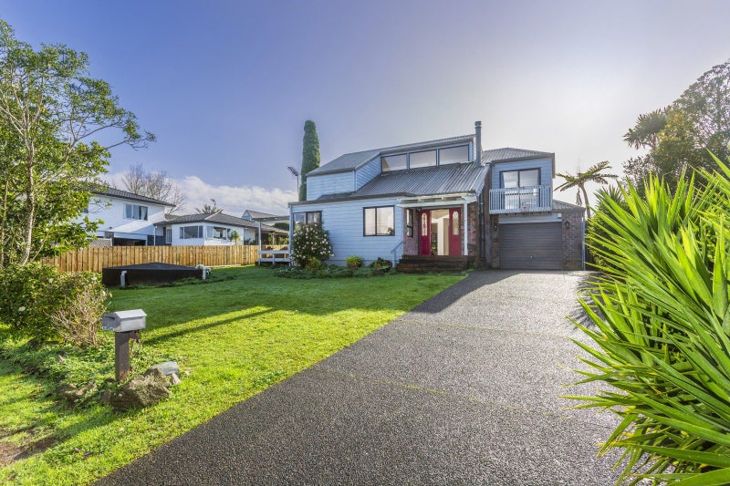 6 Tokay Place, Huapai, Kumeu - Carousel 1
