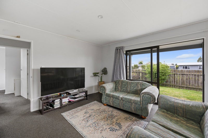 319 Flaxmere Avenue, Flaxmere, Hastings - Carousel 1