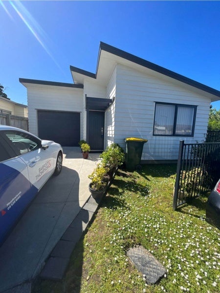 34 Totara Meadows Court, Wiri, Auckland - Carousel 1