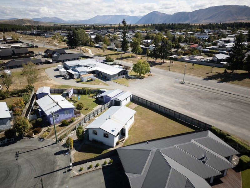 11 Bendrose Place, Twizel - Carousel 2