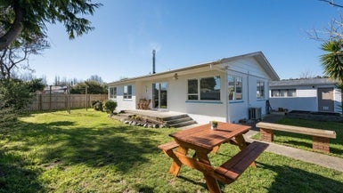 141 Parkers Road, Tahunanui, Nelson - Carousel 1