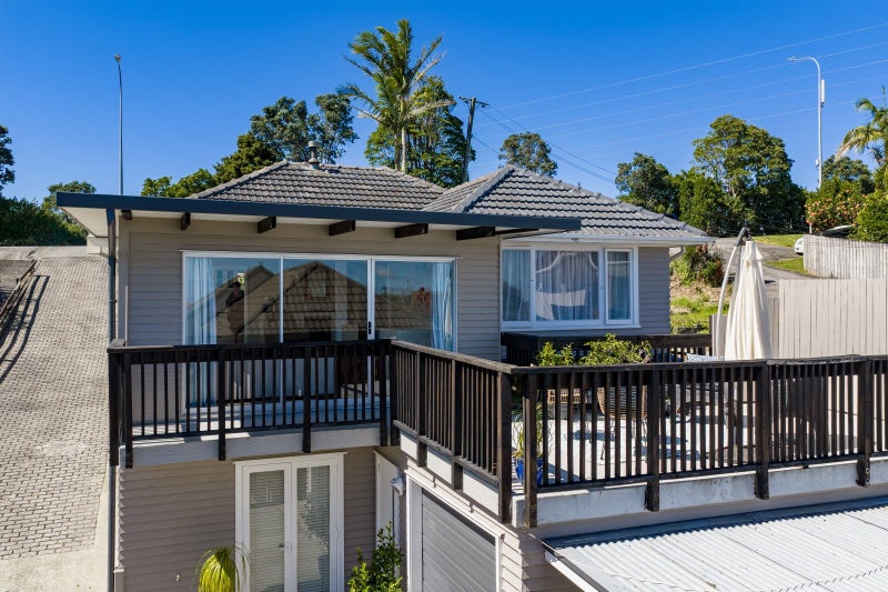 273 Hillsborough Road, Hillsborough, Auckland - Carousel 2