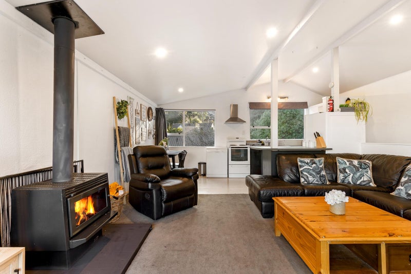 255C Fernhill Road, Sunshine Bay, Queenstown - Carousel 2