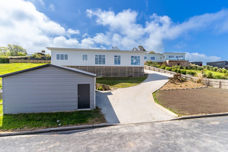 5 Okahau Terrace, Warrington, Waikouaiti - Carousel 1