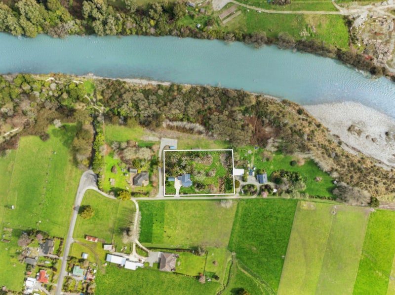 5 Stock Road, Murchison - Carousel 12
