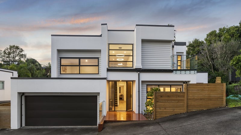 44B Bay Road, Saint Heliers, Auckland - Carousel 1