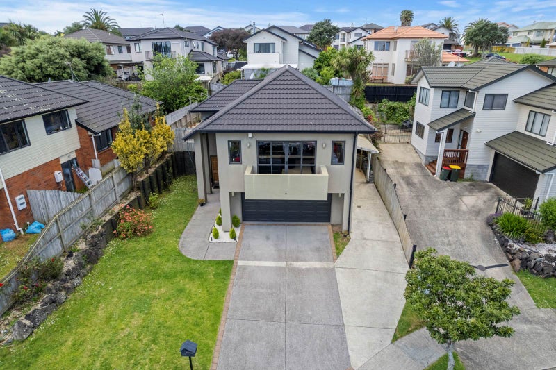 12 Ginko Place, Mangere, Auckland - Carousel 1