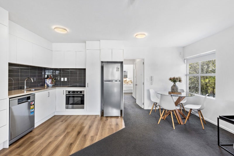 41/280 Bealey Avenue, Christchurch Central, Christchurch - Carousel 2