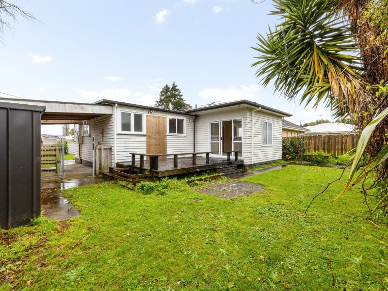 7 Fox Street, Hamilton East, Hamilton - Carousel 3