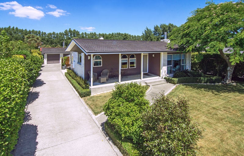 15 Chamberlain Road, Masterton - Carousel 1