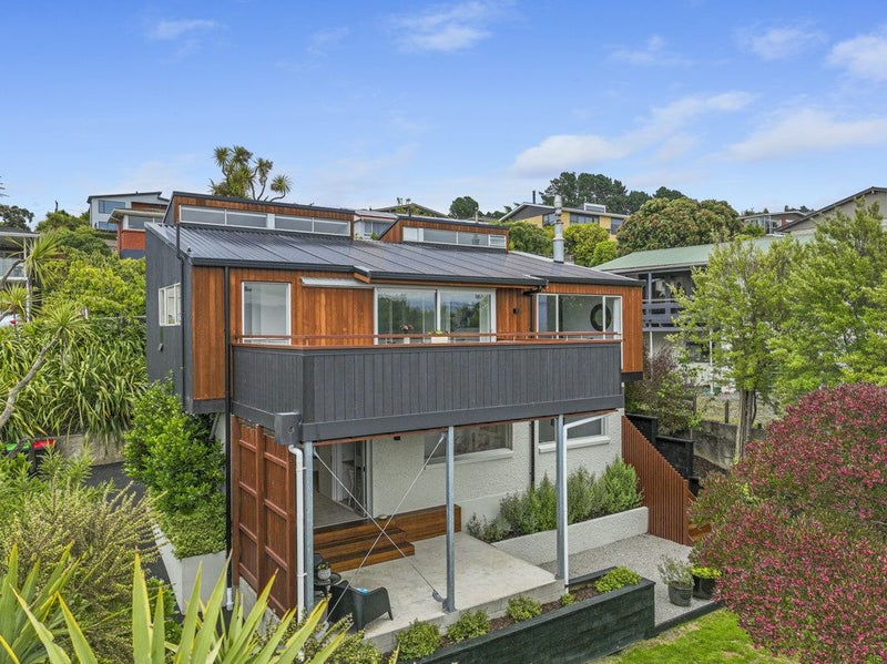 47 Sutcliffe Street, Saint Clair, Dunedin - Carousel 1