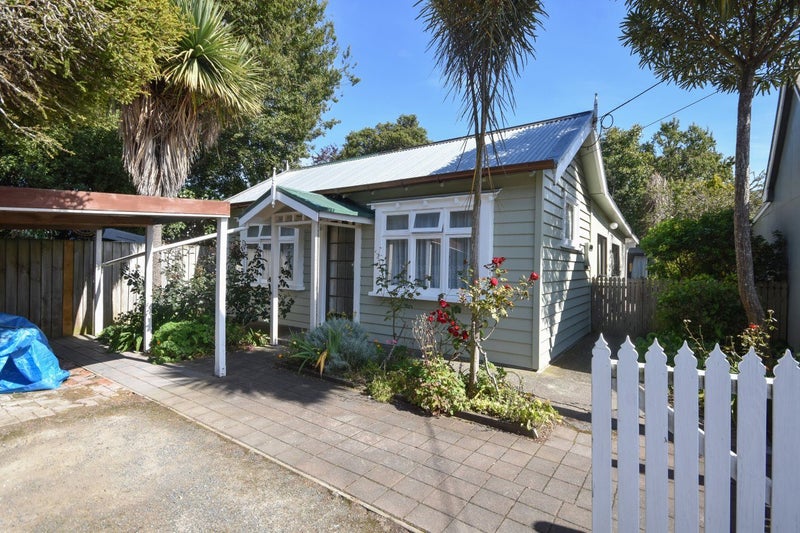 8 Jura Street, North East Valley, Dunedin - Carousel 2
