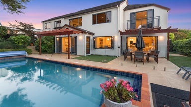 34B Woodside Road, Mount Eden, Auckland - Carousel 1