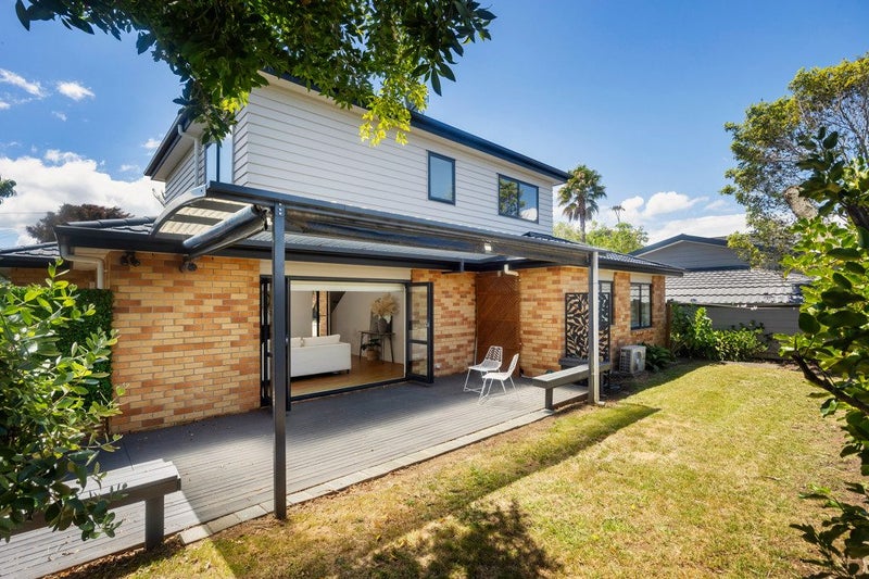 27A Wallath Road, Onehunga, Auckland - Carousel 1