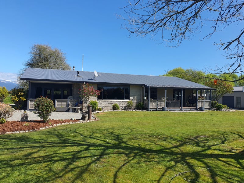 12 Acland Street, Kokatahi, Hokitika - Carousel 1