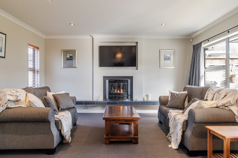 211A Vogel Street, Roslyn, Palmerston North - Carousel 2