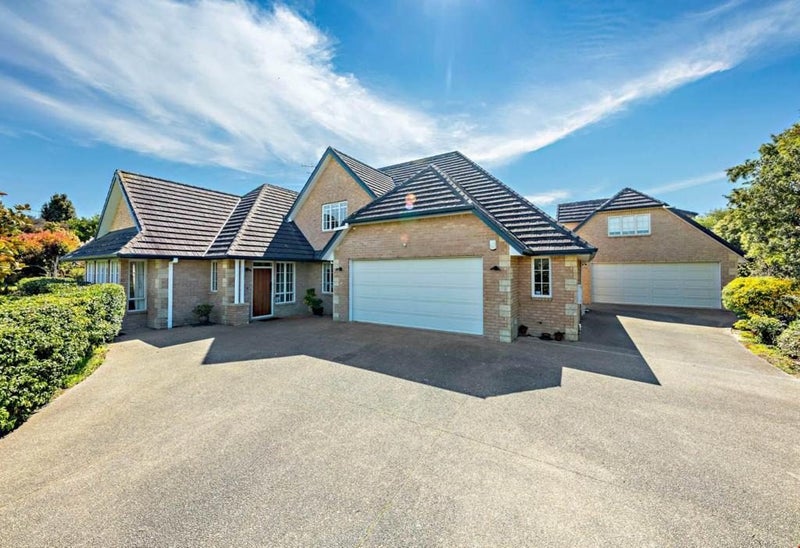 3 Aunceston Rise, Alfriston, Auckland - Carousel 2