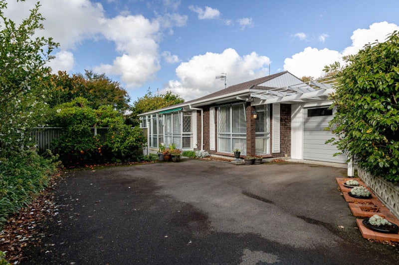 127 Victoria Avenue, Hokowhitu, Palmerston North - Carousel 1