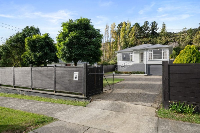 65 Horoeka Street, Stokes Valley, Lower Hutt - Carousel 14