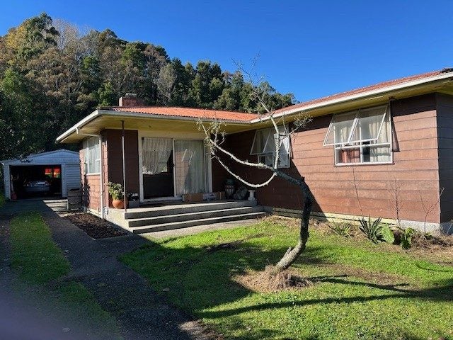 359 River Road, Kawerau, Kawerau - Carousel 1