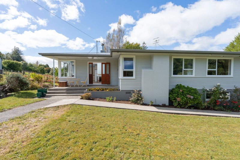 6 Waugh Street, Kimbolton, Kimbolton - Carousel 1