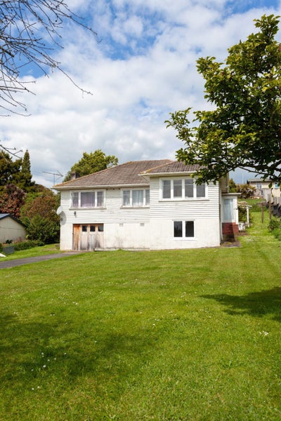 22 Rose Street, Tirau - Carousel 1