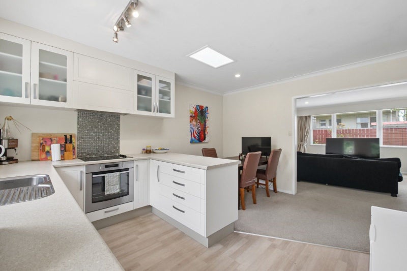 36 Seventeenth Avenue, Tauranga South, Tauranga - Carousel 1