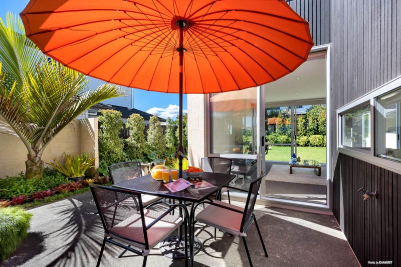38 Pine Harbour Parade, Beachlands, Auckland - Carousel 1