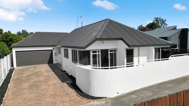 10A Ashley Street, Saint Andrews, Hamilton, Waikato - Carousel 1