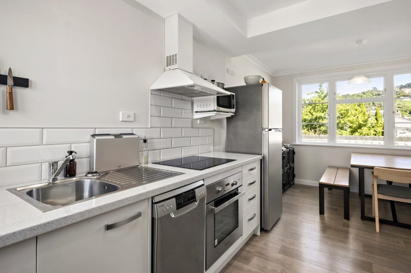 5/2 Ohiro Road, Aro Valley, Wellington - Carousel 1