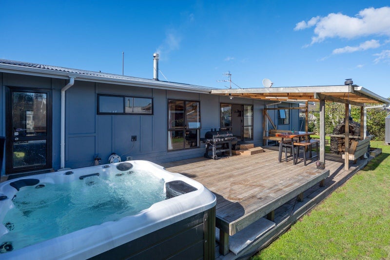 34 Robinson Avenue, Holdens Bay, Rotorua - Carousel 2