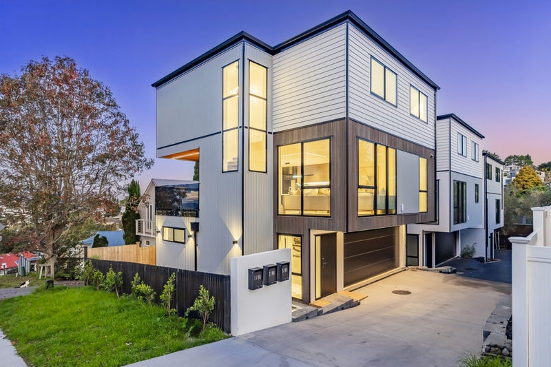 2/80 Matipo Road, Mairangi Bay, Auckland - Carousel 2