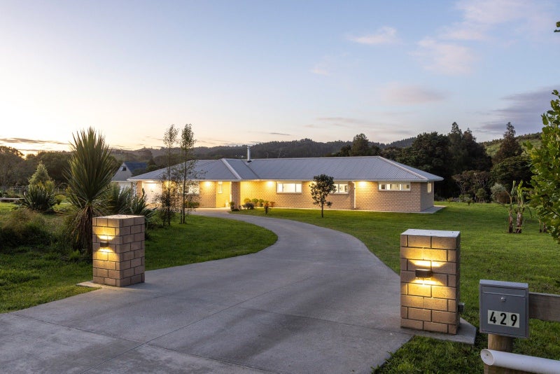 429 Waitoki Road, Waitoki, Silverdale - Carousel 1