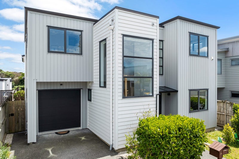 28 Lockheed Street, Hobsonville, Auckland - Carousel 1