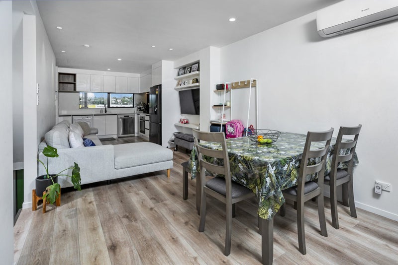 100A Target Road, Wairau Valley, Auckland - Carousel 2