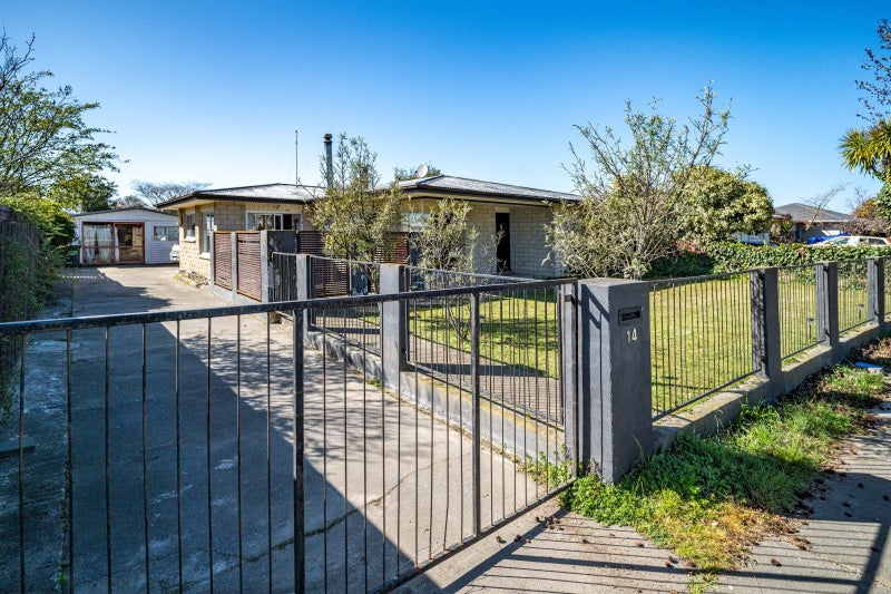 14 Stonehaven Street, Flaxmere, Hastings - Carousel 1