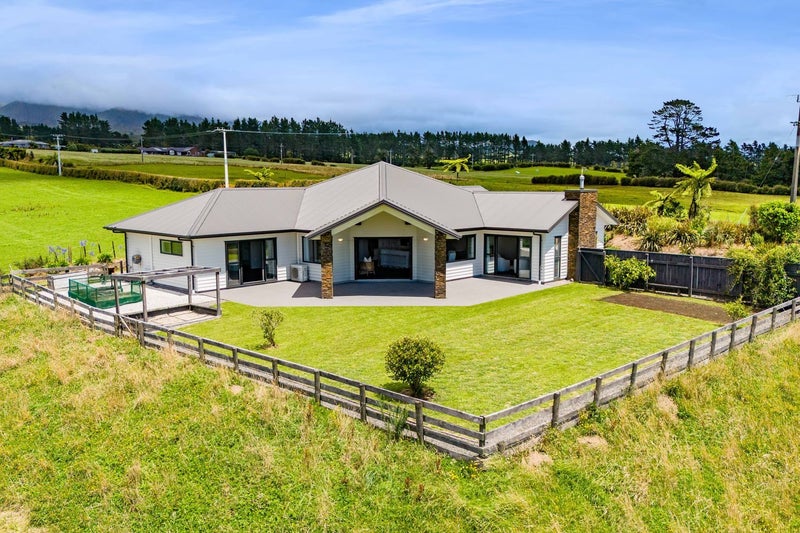 713 Plymouth Road, Koru, New Plymouth - Carousel 1