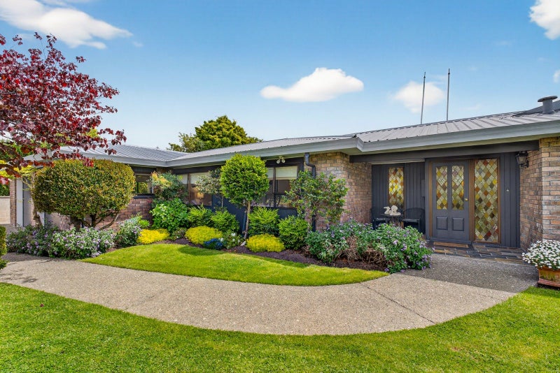 24 Reeve Drive, Havelock North, Havelock North - Carousel 1