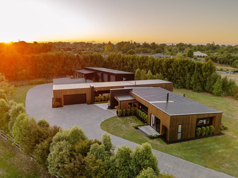 7 Harri Jay Rise, Tamahere, Hamilton - Carousel 1