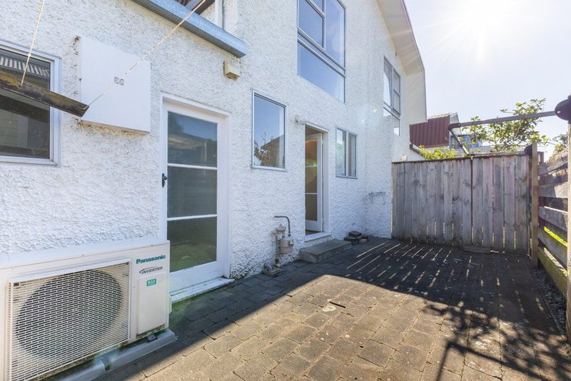 3A Pascal Street, Palmerston North, Palmerston North - Carousel 19