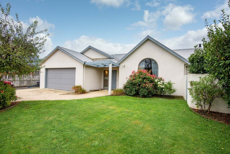 7 Glenleigh Place, Mosgiel, Mosgiel - Carousel 16