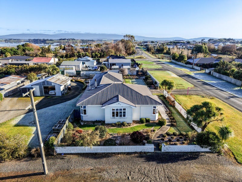 32 Havelock Street, Riverton - Carousel 1