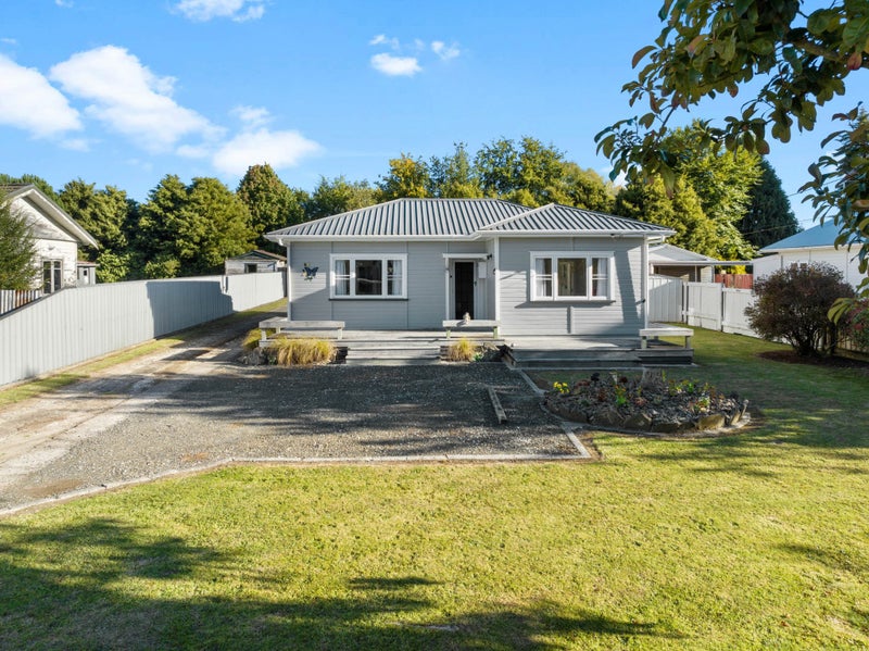 20 Ellis Road, Te Kuiti - Carousel 1