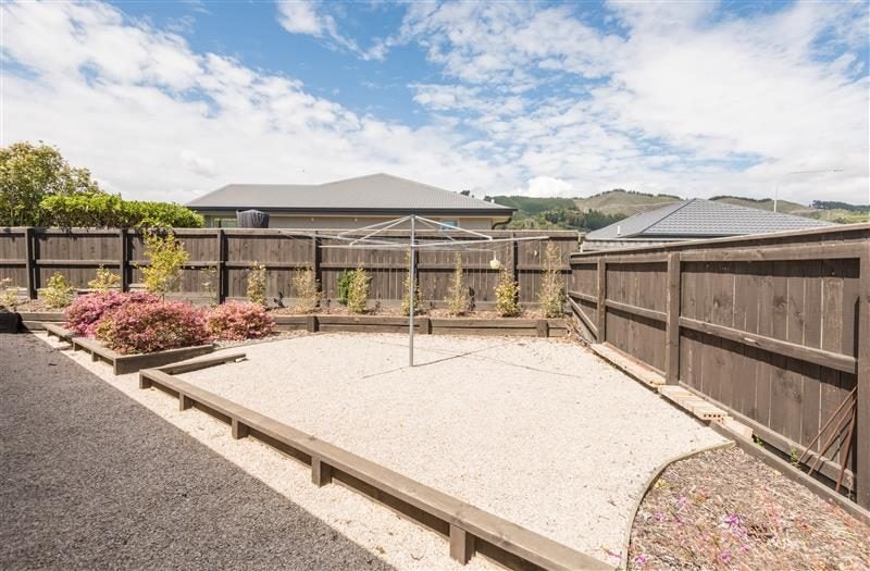 9 Melfield Place, Richmond - Carousel 16