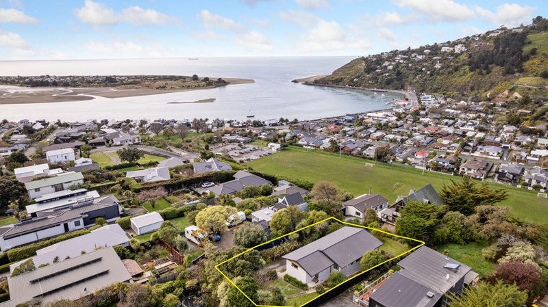 49 Moncks Spur Road, Redcliffs, Christchurch - Carousel 2