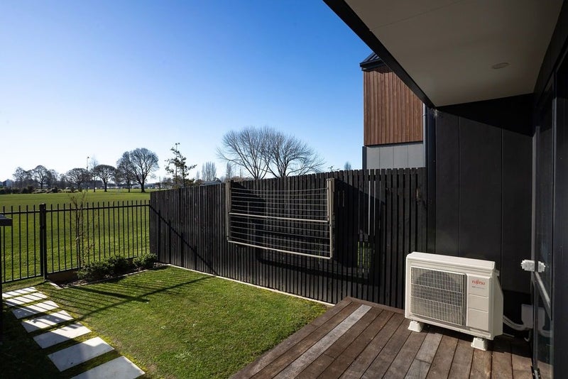 5 Malaga Crescent, Harewood, Christchurch - Carousel 12